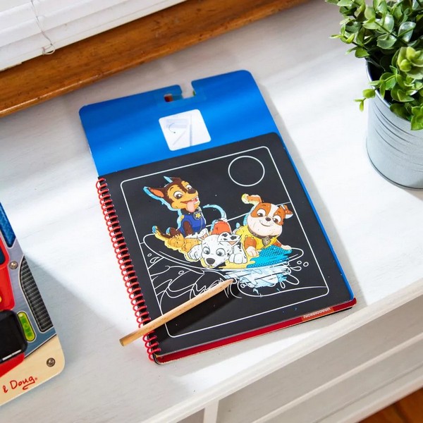 Продукт Melissa and Doug Chase - Книжка със скреч страници  - 0 - BG Hlapeta